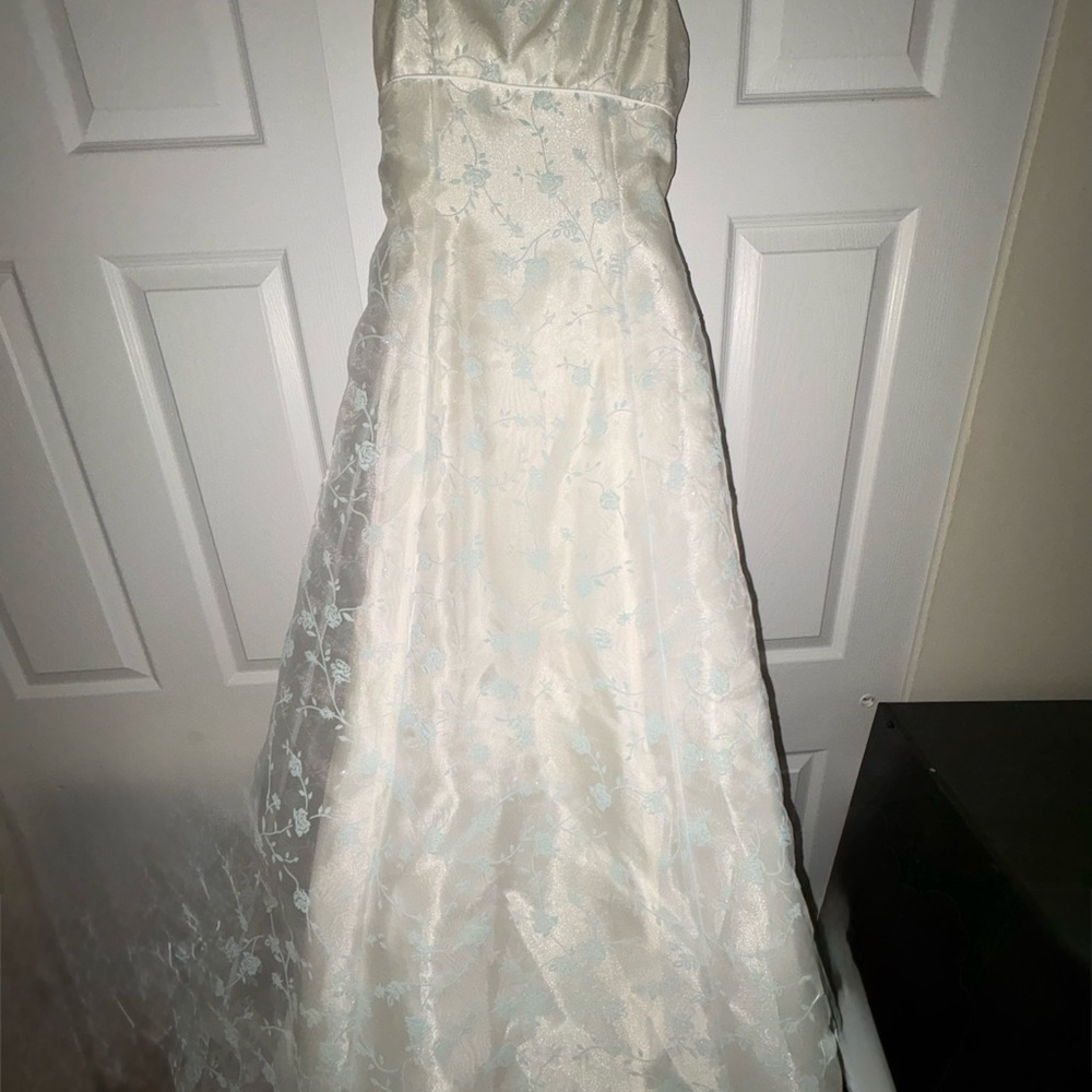 Vintage White with Blue Florals Prom Dress